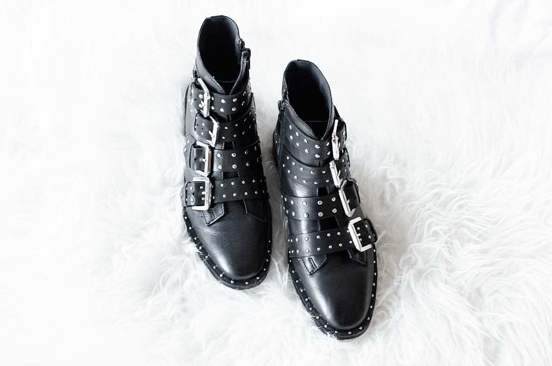 Shoesigh Topshop studded ankle boots