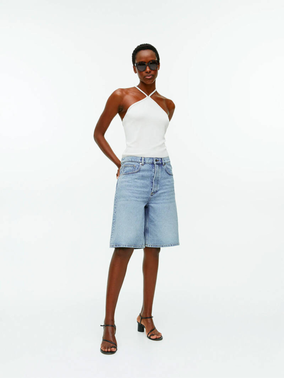 Jorts, lange spijkershorts combineren